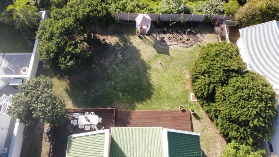 5 Bedroom Property for Sale in Outeniqua Strand Western Cape